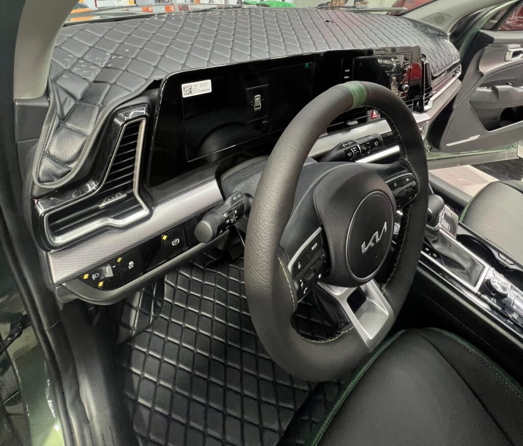 Dash board upholstery in Car Hub