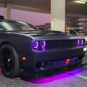 Car under glow Lights in Car Hub