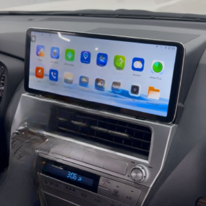 Car Android Screen in Car Hub